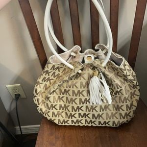 Michale Kors purse